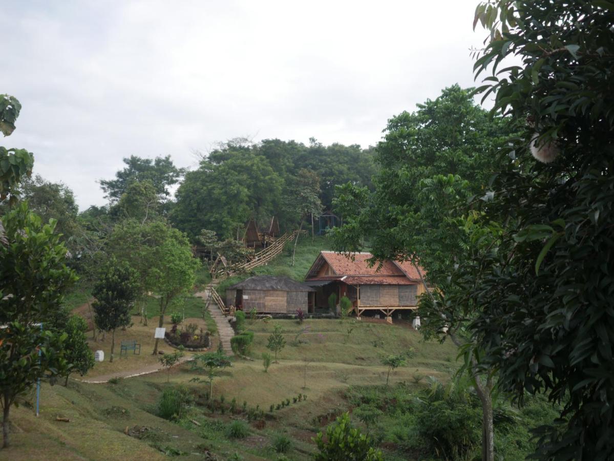 Gunung Dago Resort Bogor Syariah Exterior foto